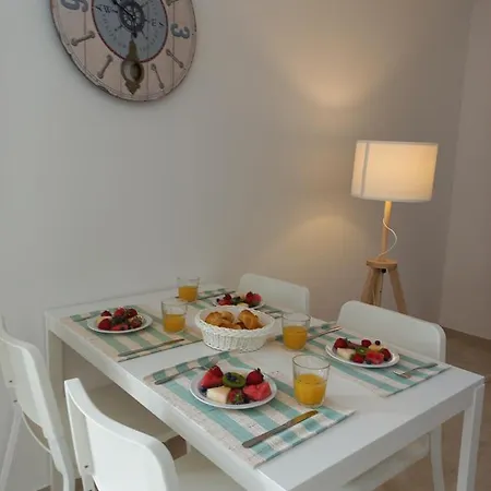 Helena's House Nazare