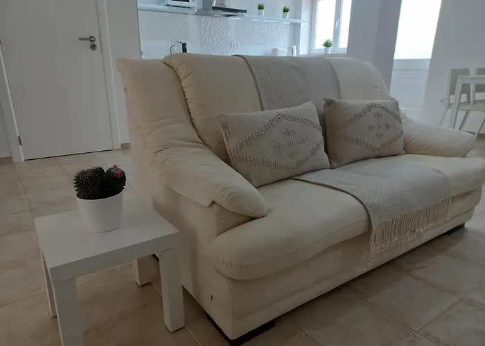 Helena's House