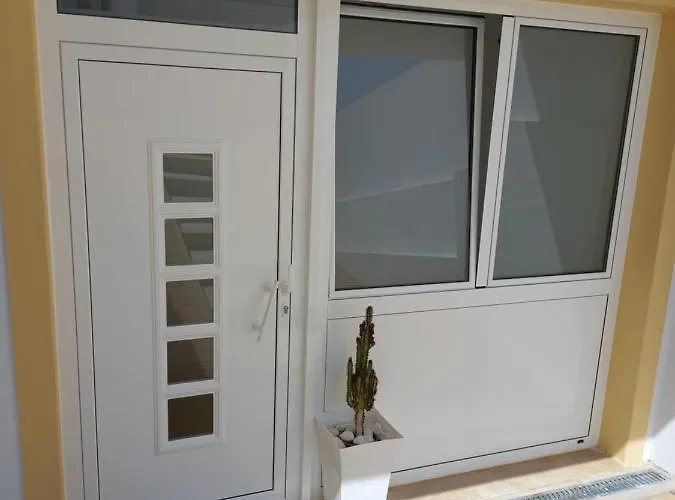 Helena's House * Nazaré